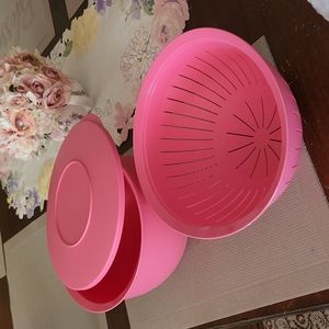 Large bowl and colander TUPPERWARE pink set
